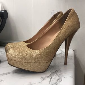 Steve Madden Gold Glitter Heels